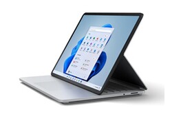 Microsoft Surface Laptop 4 - Ordinateur Portable (Windows 11, écran tactile  13.5, Processeur AMD R5se, 8 Go RAM, 256 Go SSD, Clavier Français AZERTY)